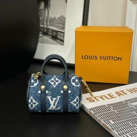 Picture of LV Keyring _SKULVkeyringlyh7012075